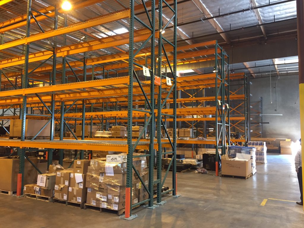 Pallet Racking with Waterfall Wire Decking