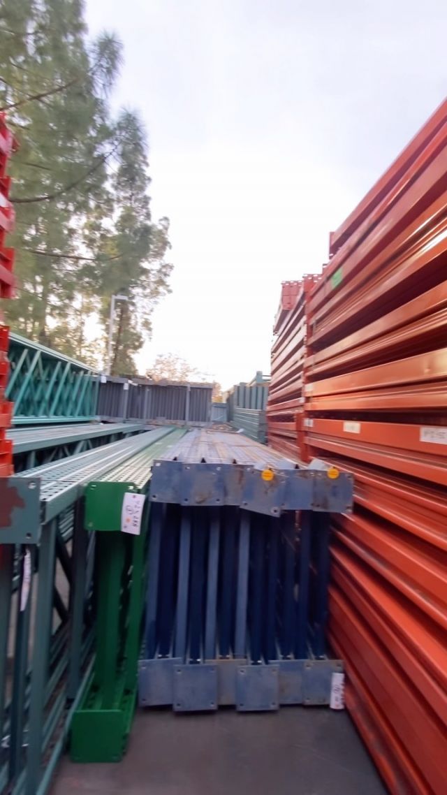 Just received 7 truckloads of used material 🤗. 

Remember you can save BIG on your project utilizing used racking. Call us for more details! 

#usedracking #palletracking #wehustletogetitdone #storagesolutions #palletstorage